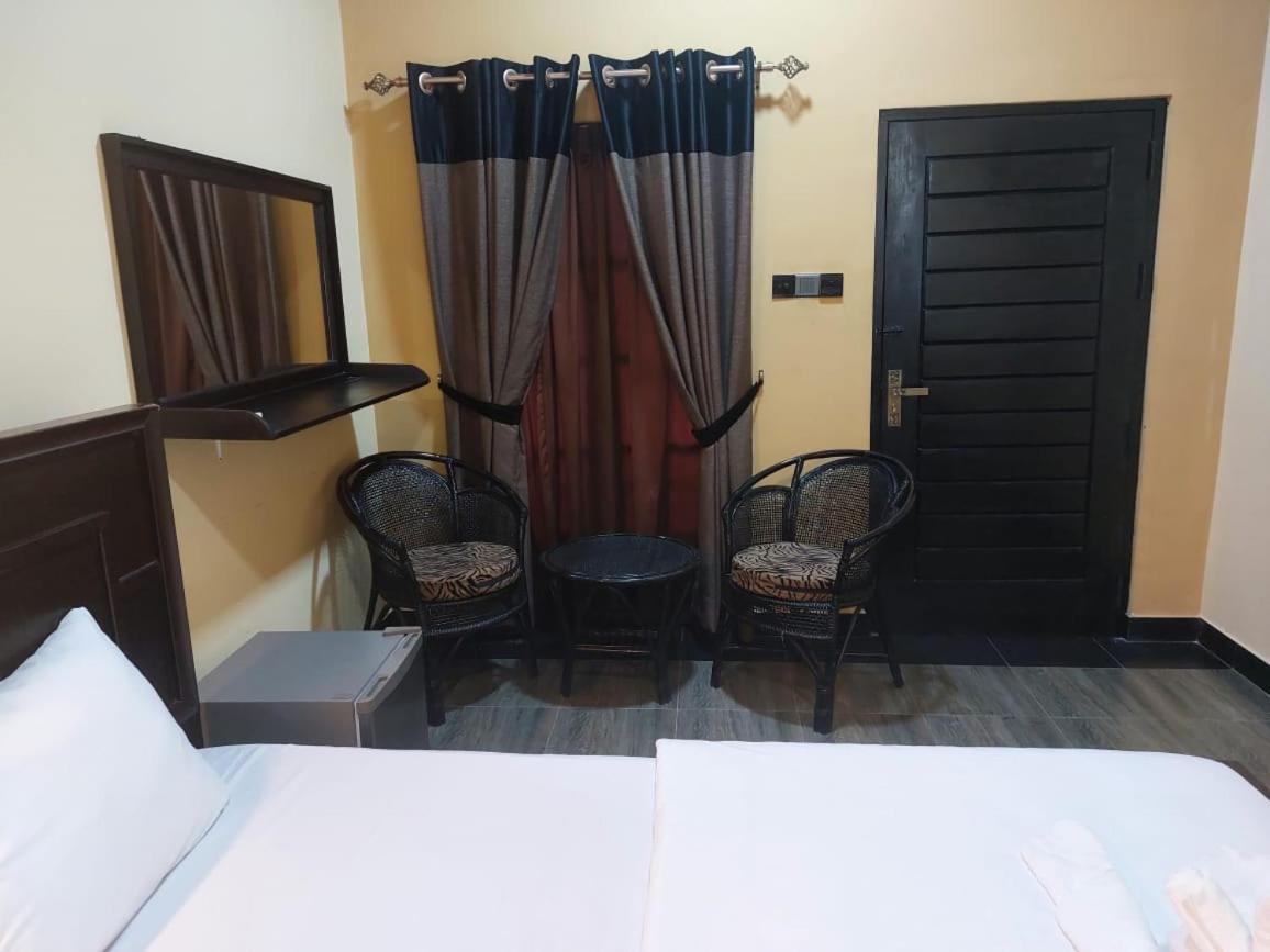 Edwin'S Airport Garden Bed & Breakfast Negombo Exterior photo